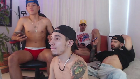 fratguysonline  25-11-2022